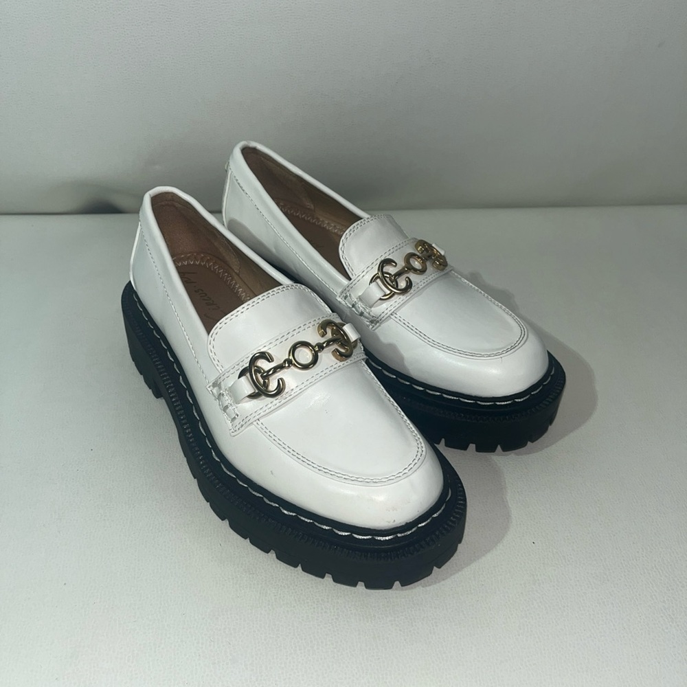Circus by Sam Edelman White Eileen White Leather Lug Sole Maryjane Slip on NWOT
